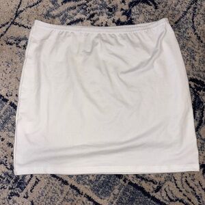 White mini skirt
